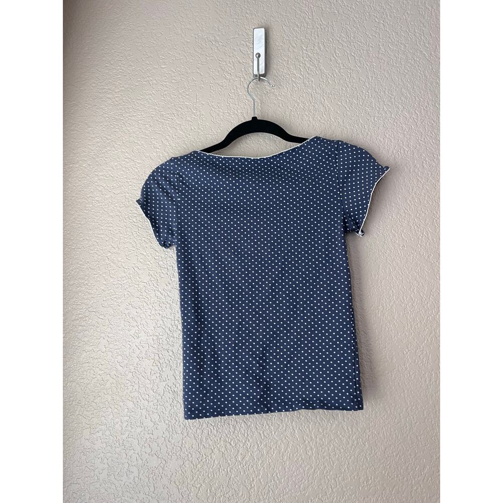 Brandy Melville Navy Blue Polka Dot Cap Sleeve Top - Picture 3 of 4
